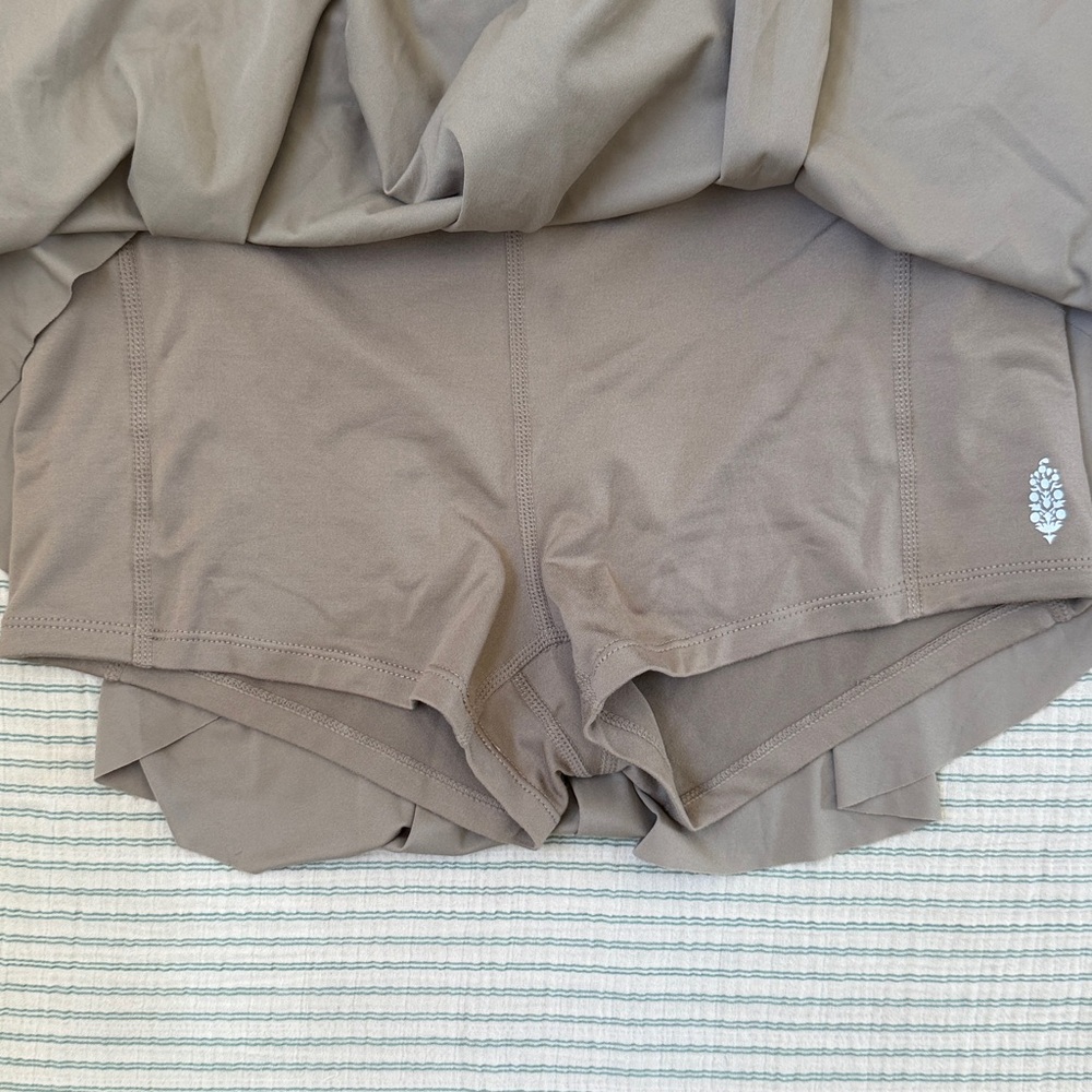 FP Movement Skirt Set - Picture 9 of 11